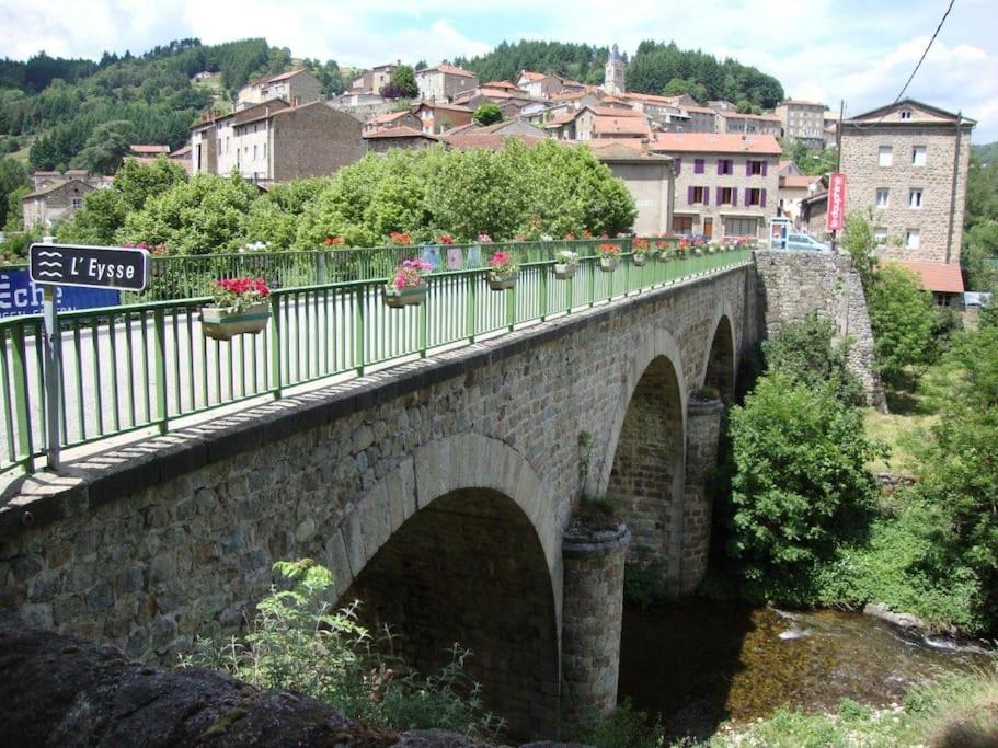 2 Chambres D'Hotes Avec Kitchenette, Frigo, Dolce Via Saint-Martin-de-Valamas Luaran gambar