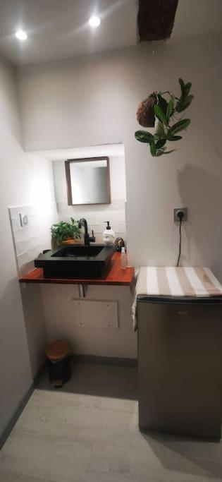 2 Chambres D'Hotes Avec Kitchenette, Frigo, Dolce Via Saint-Martin-de-Valamas Luaran gambar